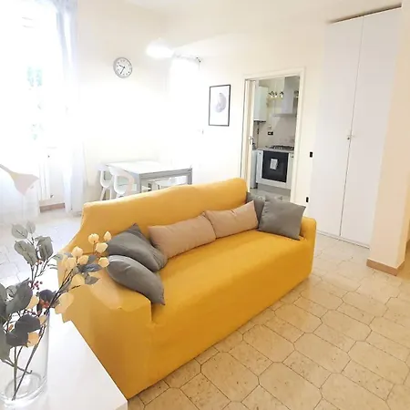 White - Centro * Bari