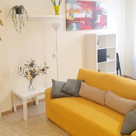 White - Centro Lägenhet Bari