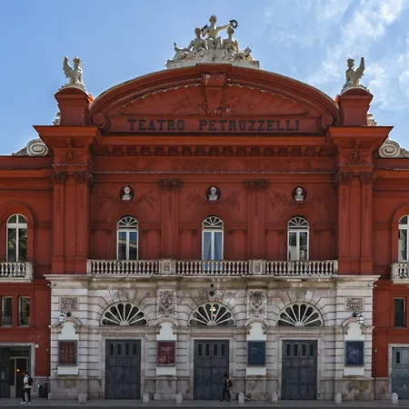 White - Centro Lägenhet